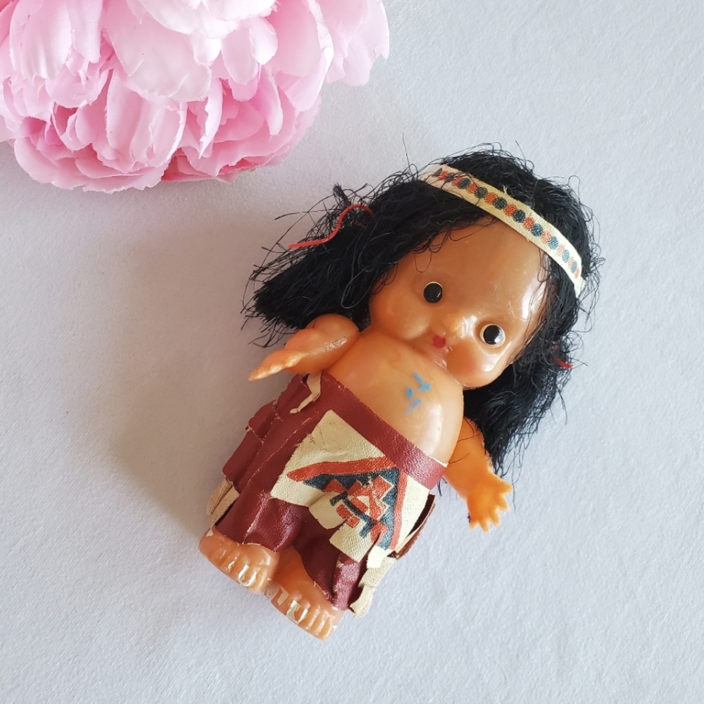 Vintage Native American Celluloid Doll Kewpie Indigenous - Picture 7 of 7